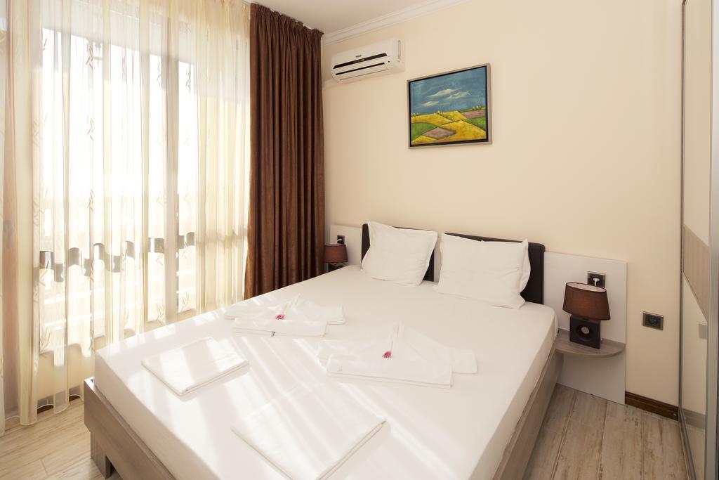 Mars Apartments In Tryavna Beach Complex سفيتي فلاس الغرفة الصورة